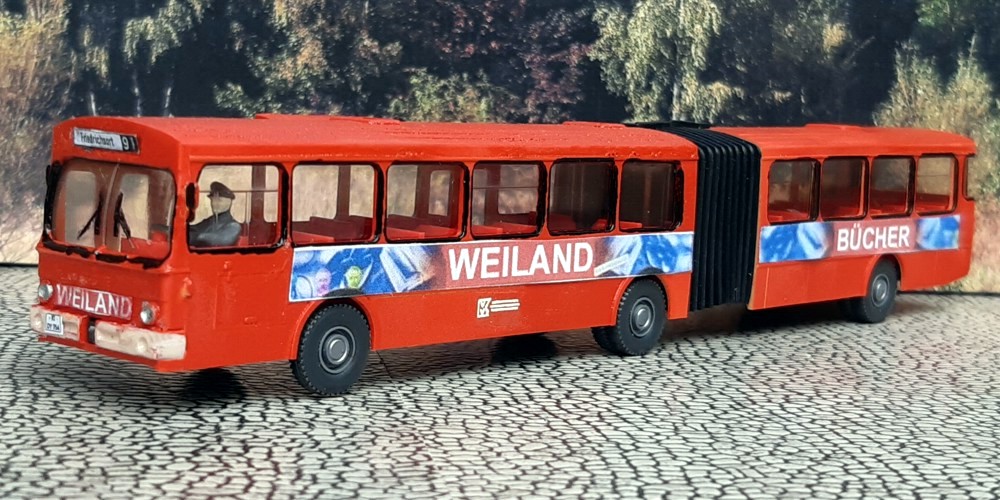 I O 305 G Fahrerseite