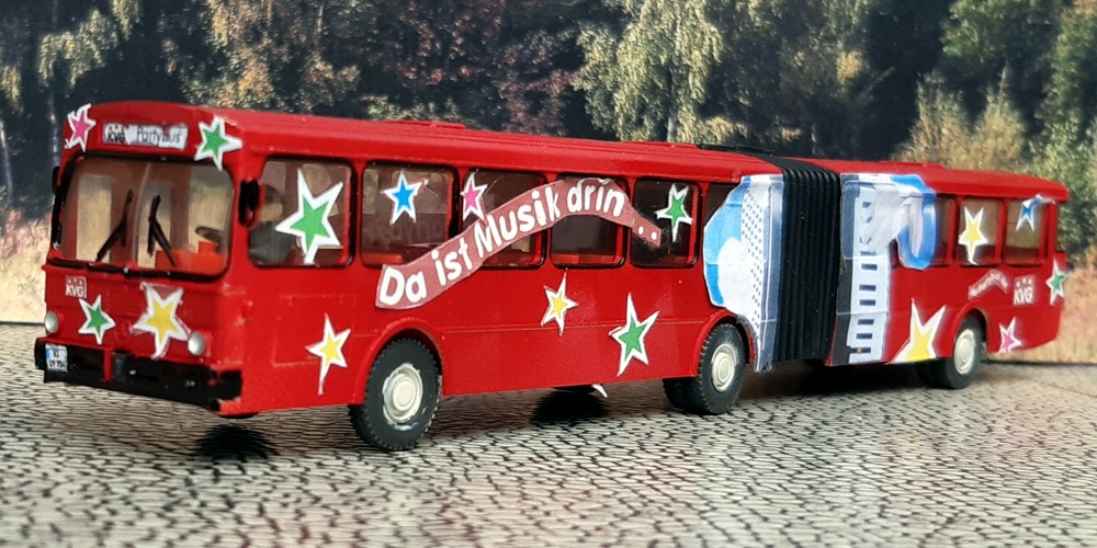 II O 305 G Fahrerseite