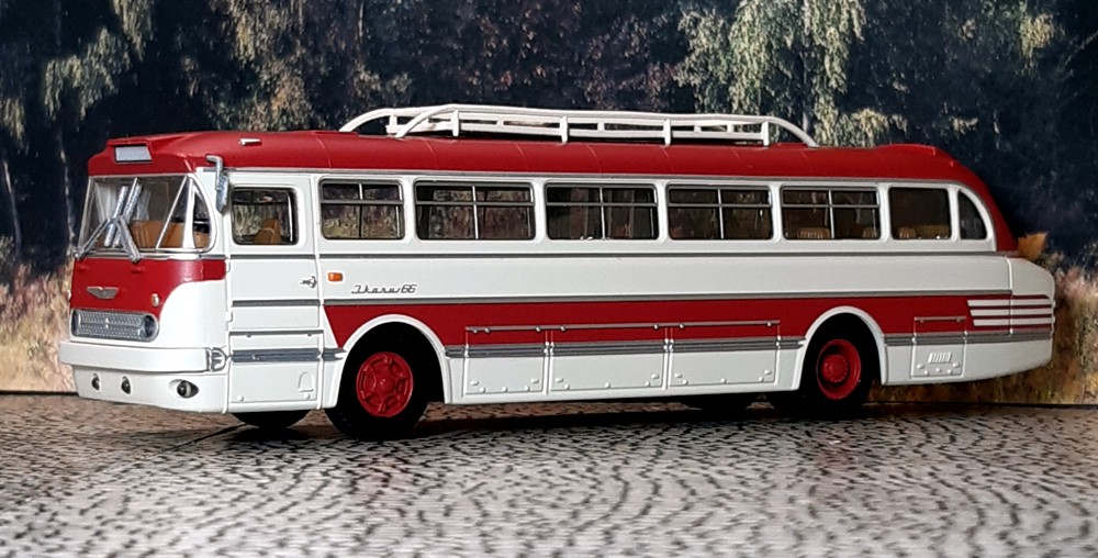 Ikarus 66