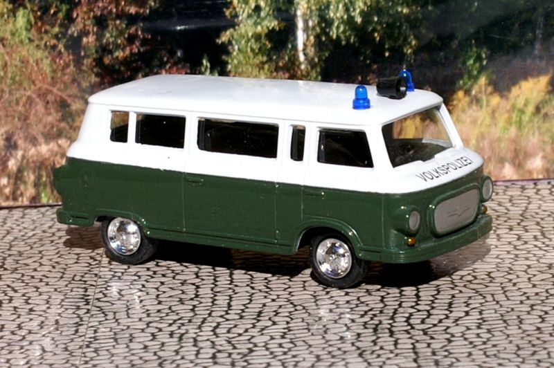 Barkas B 1000