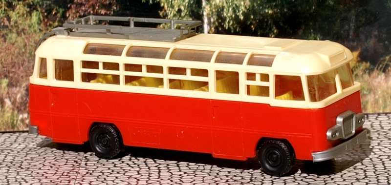 Ikarus 31