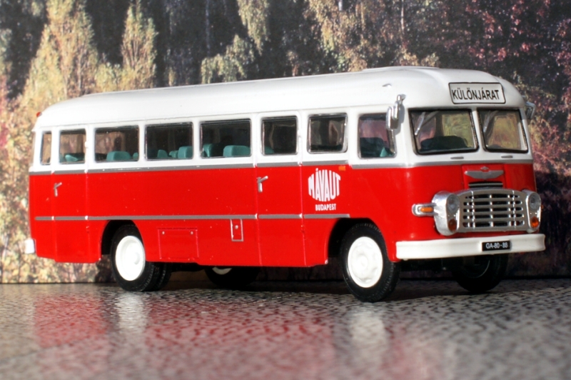 Ikarus 311